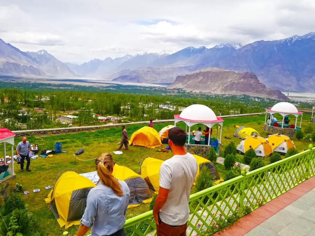 Hotel Mountain Lodge Skardu Luaran gambar