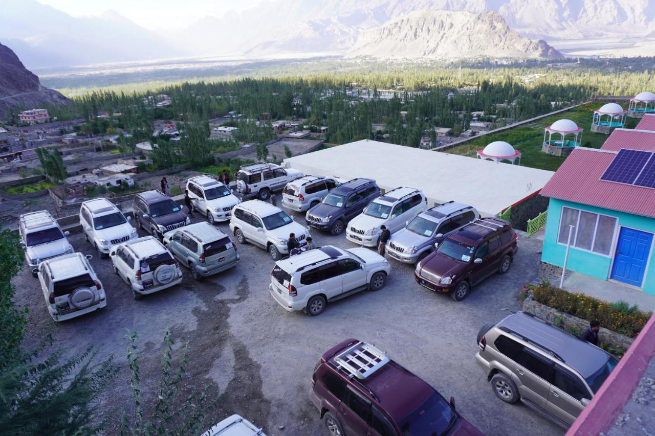 Hotel Mountain Lodge Skardu Luaran gambar