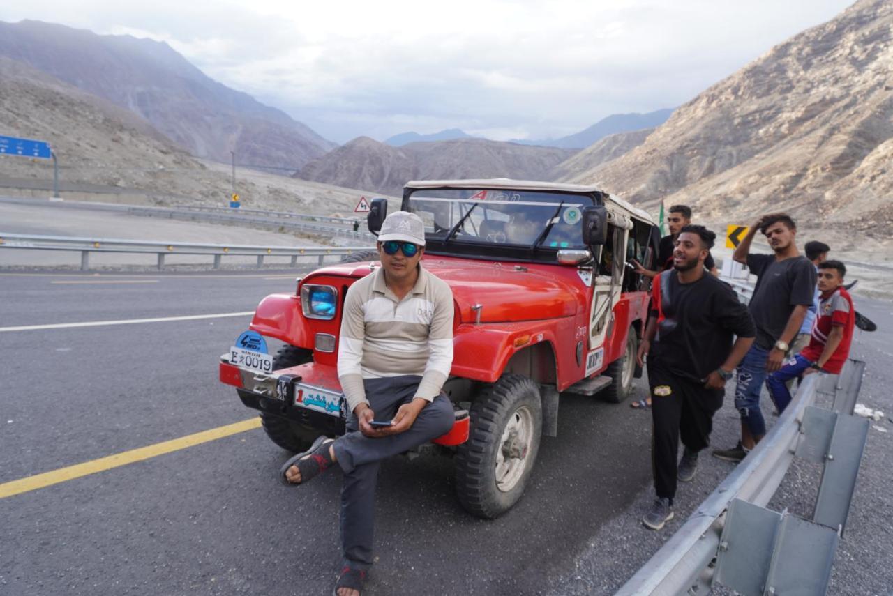 Hotel Mountain Lodge Skardu Luaran gambar