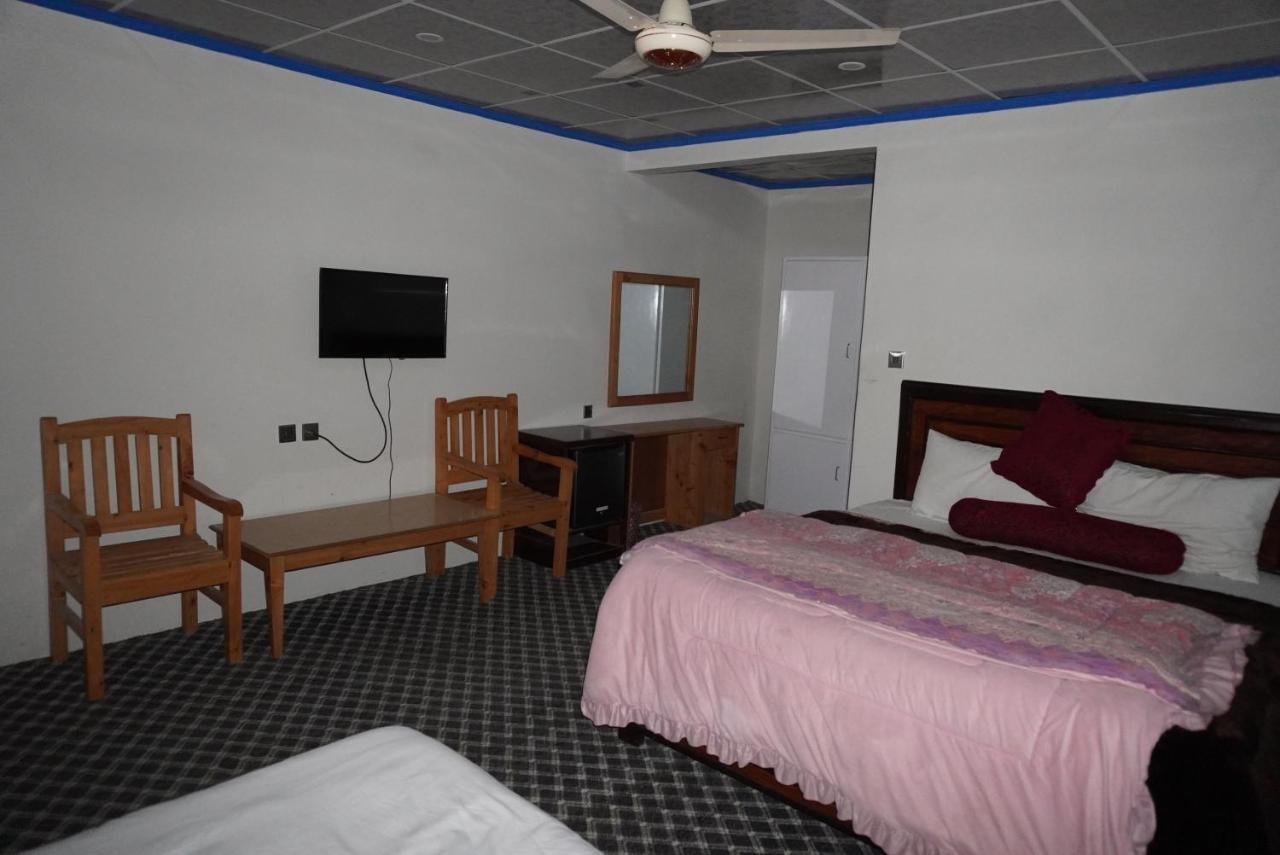 Hotel Mountain Lodge Skardu Luaran gambar