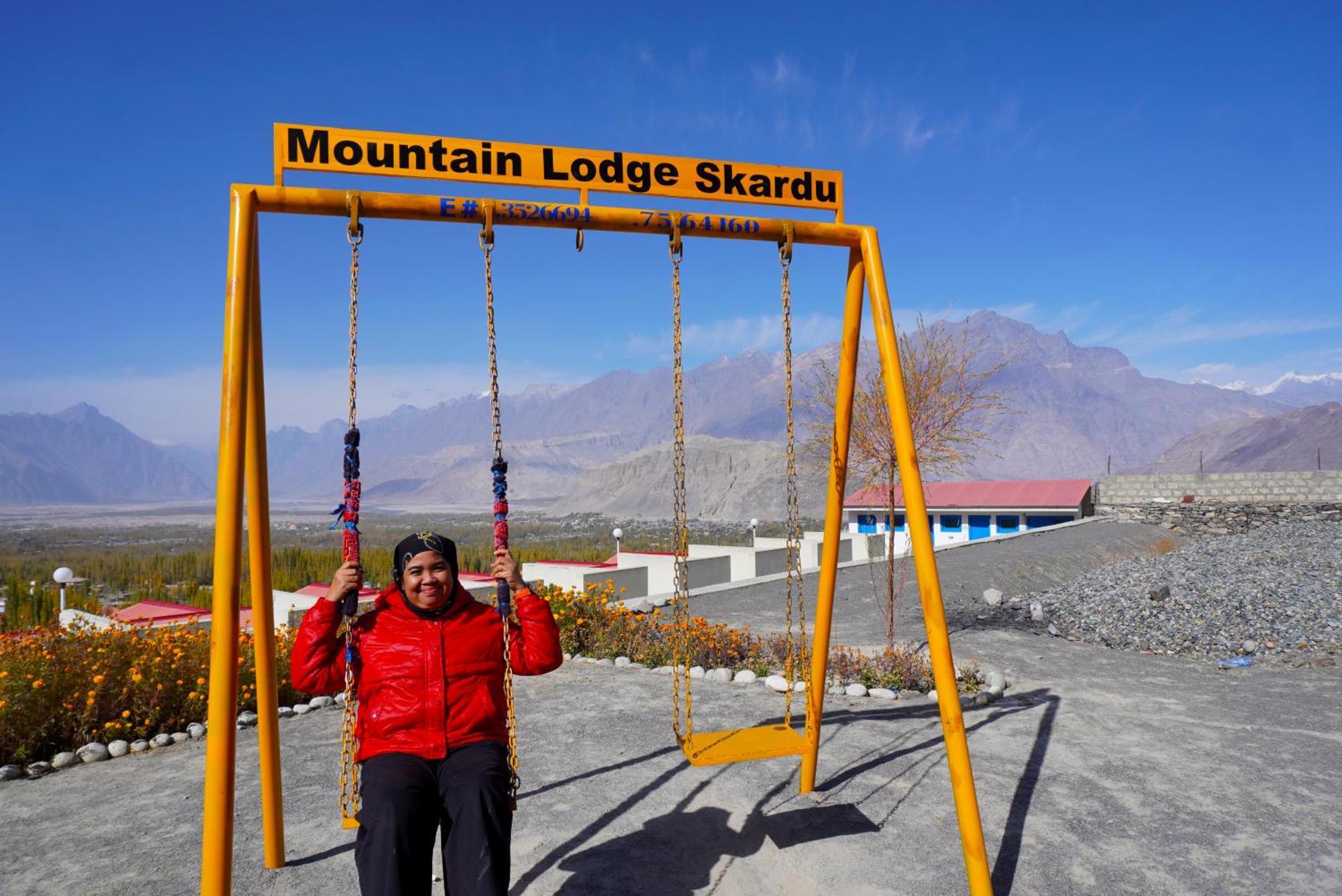 Hotel Mountain Lodge Skardu Luaran gambar