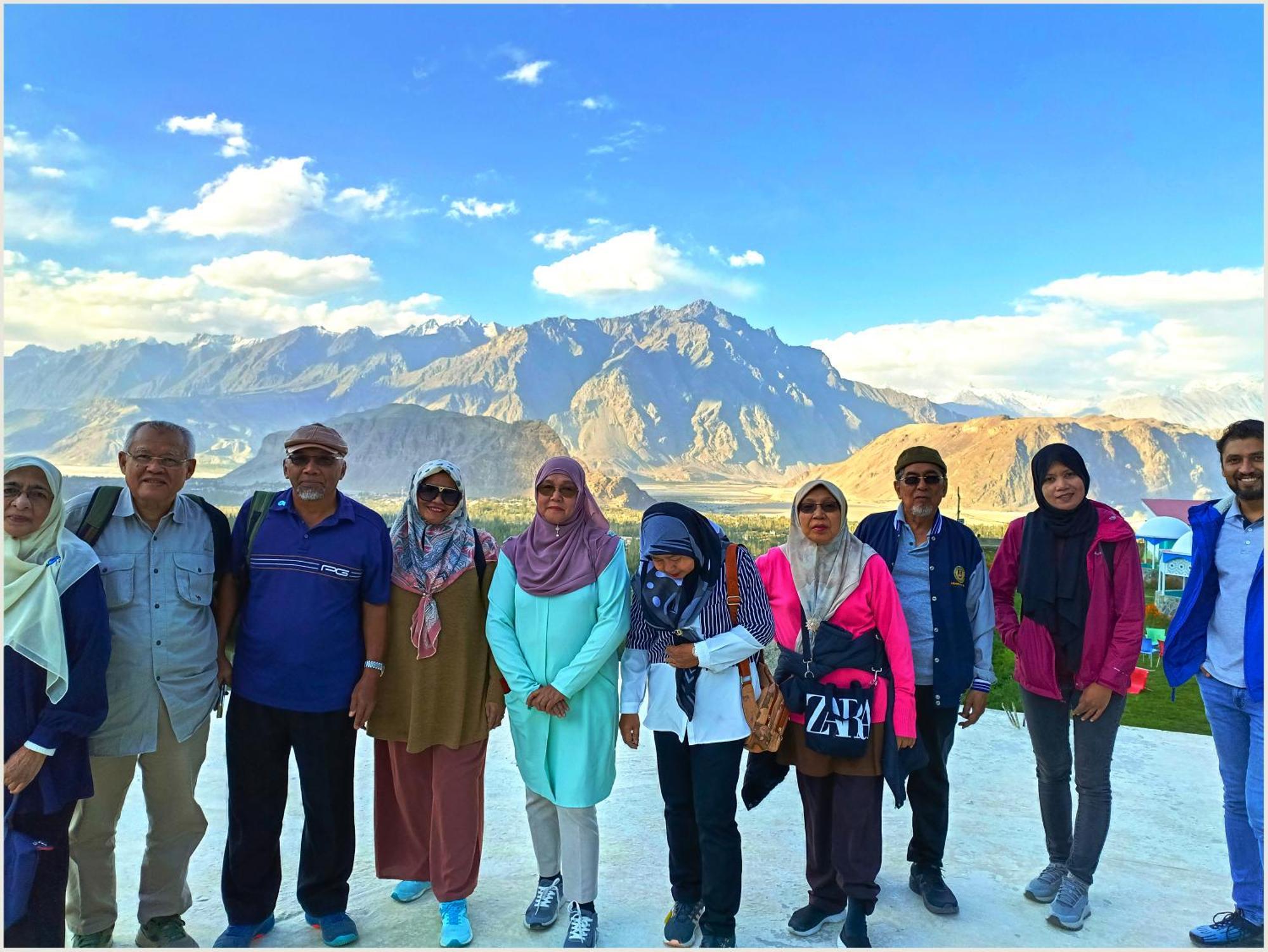 Hotel Mountain Lodge Skardu Luaran gambar