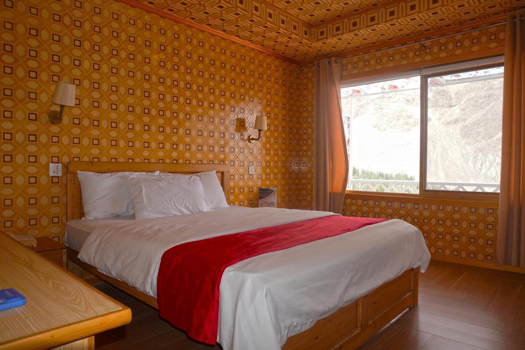 Hotel Mountain Lodge Skardu Luaran gambar