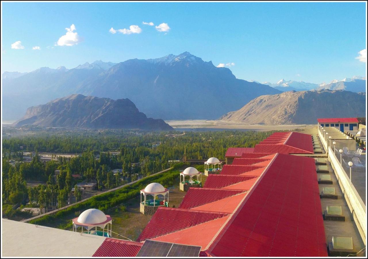 Hotel Mountain Lodge Skardu Luaran gambar